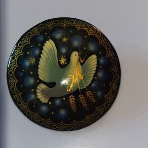 Vintage I. Kummer Signed Russian Peace Dove Limited Edition Enamel Brooch 8.5g